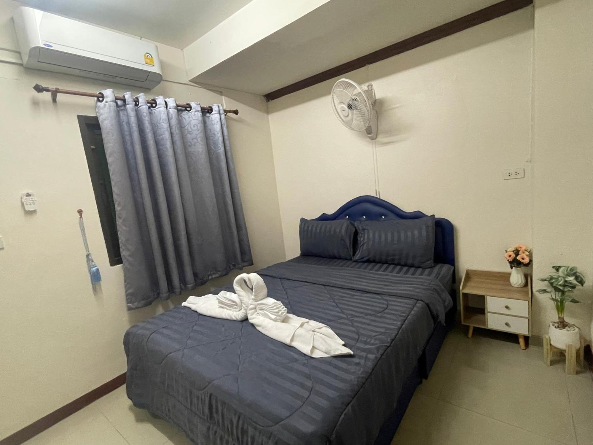 2B Cozy Hostel ตรัง Exterior foto